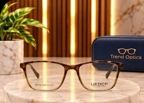 إطار كاجوال بني مستطيل - UEDCP — أسود